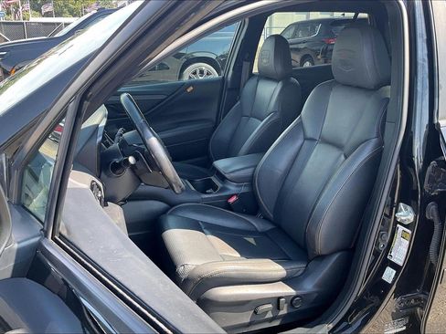 Used 2023 Subaru Outback Wilderness AWD/4WD image 23