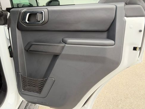Used 2025 Ford Bronco Outer Banks image 34