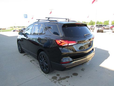 Used 2022 Chevrolet Equinox RS w/ RS Leather Package image 7