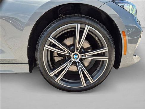 Used 2023 BMW 330i xDrive Sedan w/ Premium Package AWD/4WD image 25