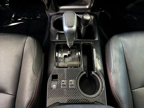 Used 2019 Toyota 4Runner TRD Off-Road Premium AWD/4WD image 21