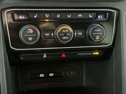 Used 2022 Volkswagen Atlas SE image 15