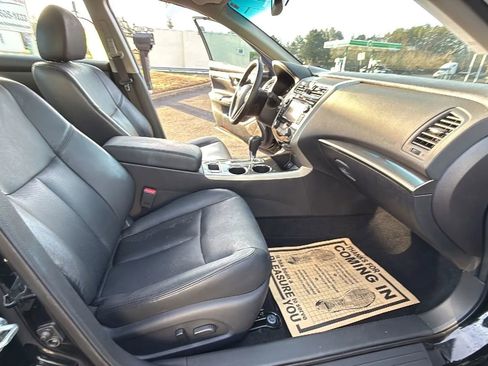 Used 2015 Nissan Altima 2.5 SL w/ Technology Package image 44