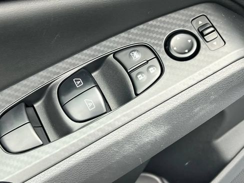 New 2026 Nissan Altima 2.5 SR AWD/4WD image 14