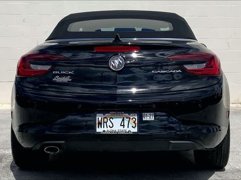 Used 2018 Buick Cascada Sport Touring w/ Dark Effects Package FWD image 5