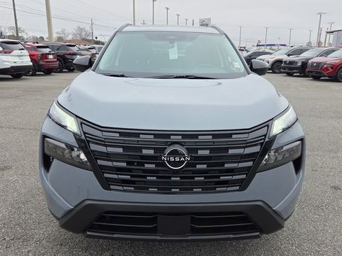 New 2026 Nissan Rogue SV image 8