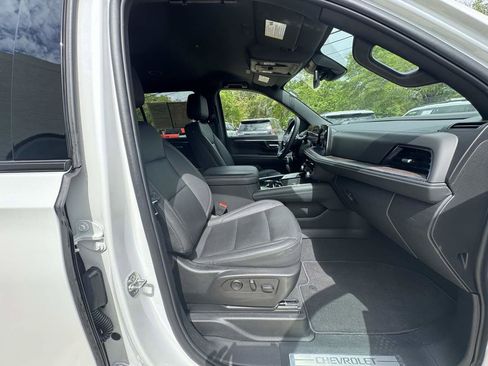 Used 2025 Chevrolet Tahoe Z71 AWD/4WD image 10