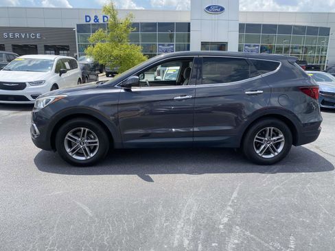 Used 2017 Hyundai Santa Fe Sport FWD image 4