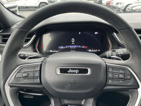 Certified 2023 Jeep Grand Cherokee L Laredo image 21