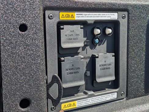 New 2025 Ford F150 Platinum w/ Equipment Group 702A High image 15