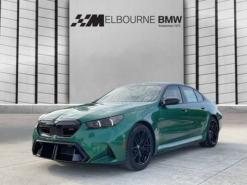 New 2027 BMW M5 AWD/4WD image 3