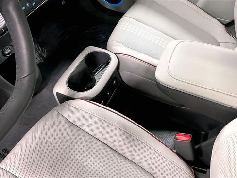 Used 2023 Hyundai Ioniq 5 SEL image 15