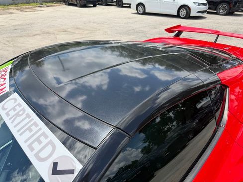 Used 2020 Chevrolet Corvette Stingray Preferred Cpe w/ 2LT Preferred Equipment Group RWD image 11