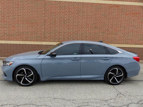 Used 2022 Honda Accord Sport Special Edition image 6