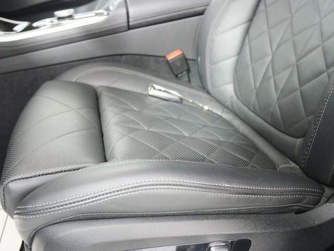 Used 2024 BMW X5 xDrive40i w/ M Sport Package image 10