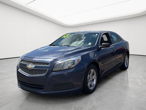 Used 2013 Chevrolet Malibu LS w/ Protection Package FWD image 3