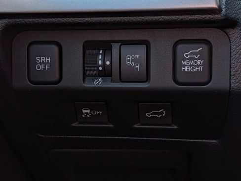 Used 2018 Subaru Forester 2.0XT Touring AWD/4WD image 27