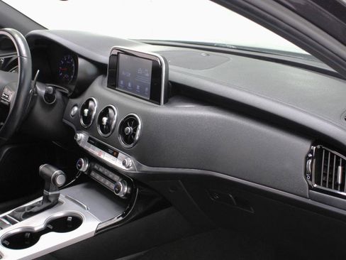 Used 2021 Kia Stinger GT image 43
