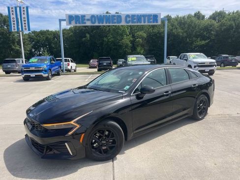 Used 2025 Kia K5 LXS FWD image 2