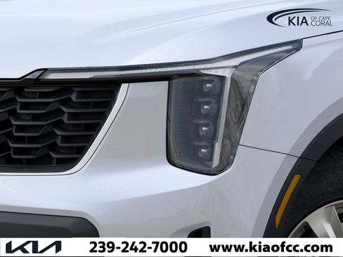 New 2026 Kia Sorento LX FWD image 10