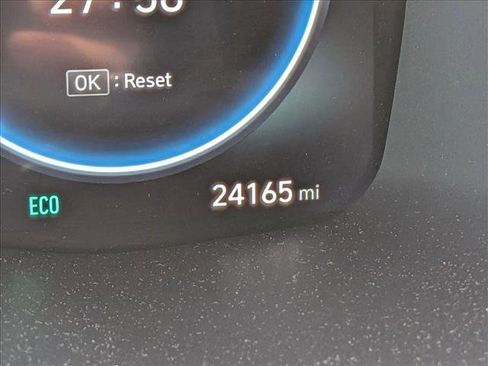 Used 2023 Hyundai Santa Fe Limited AWD/4WD image 11