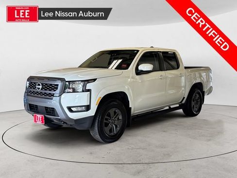 Certified 2025 Nissan Frontier SV w/ SV Convenience Package AWD/4WD image 1