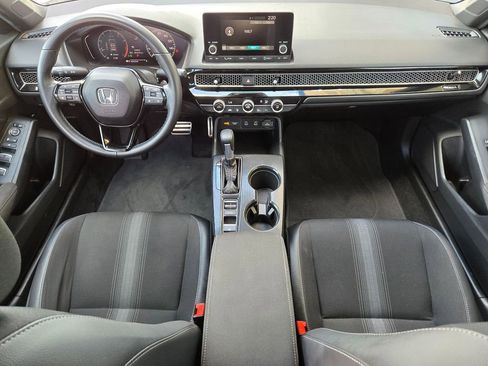 Used 2025 Honda Civic Sport image 15