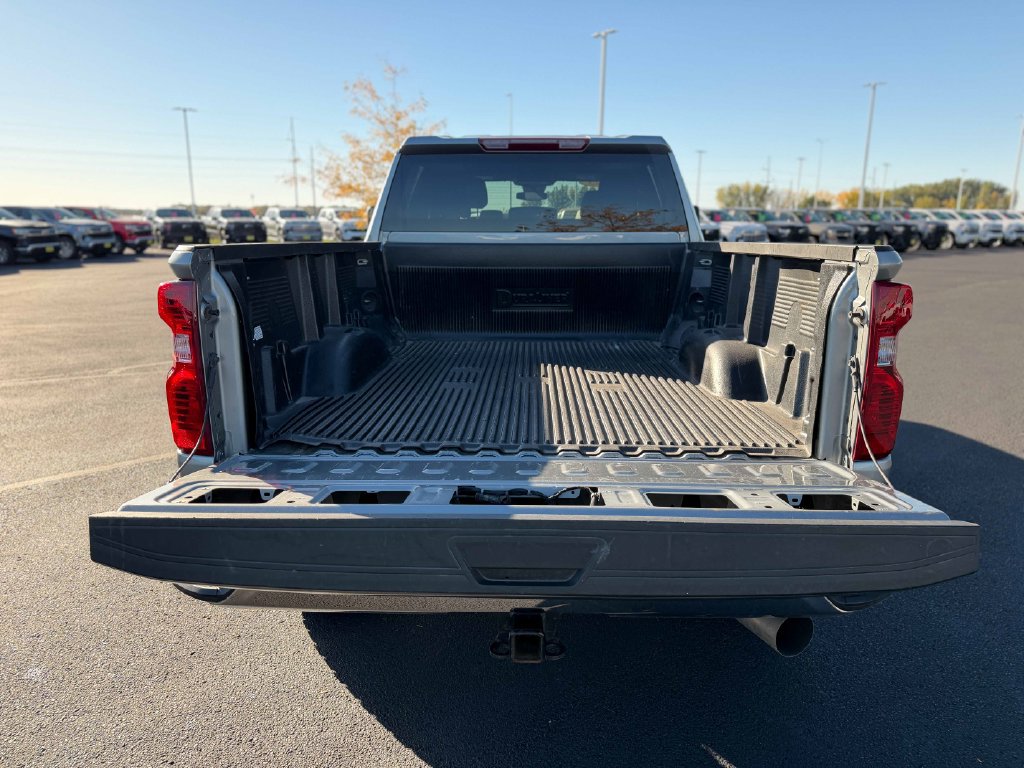 Used 2025 Chevrolet Silverado 2500 LT w/ Convenience Package AWD/4WD image 15