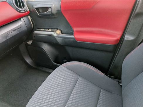 Used 2023 Toyota Tacoma SR5 AWD/4WD image 20