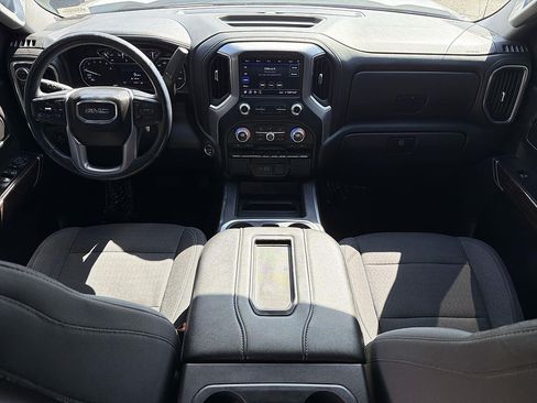 Used 2021 GMC Sierra 1500 Elevation w/ LPO, Elevation Black Package AWD/4WD image 18
