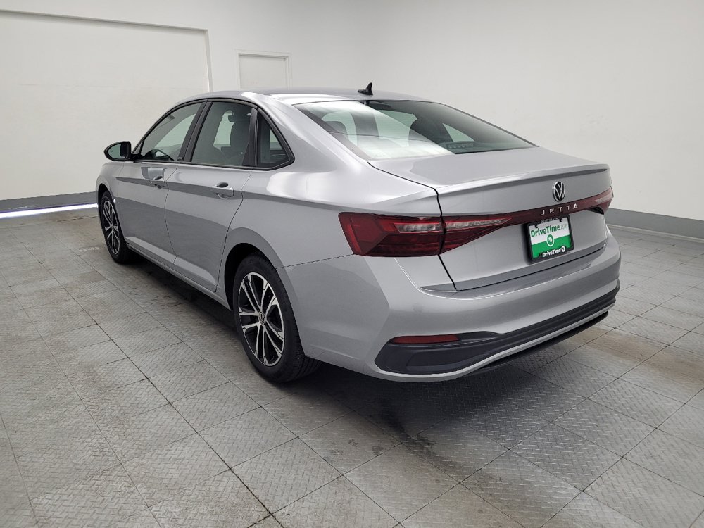 Used 2025 Volkswagen Jetta Sport FWD image 5