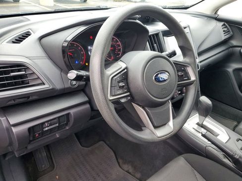 Used 2017 Subaru Impreza 2.0i image 6