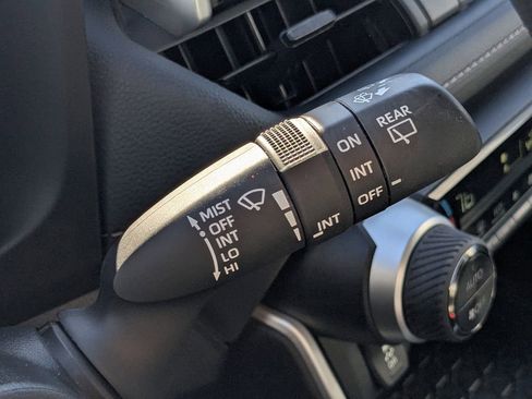 Used 2024 Toyota RAV4 XLE AWD/4WD image 25