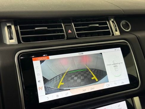 Used 2020 Land Rover Range Rover HSE AWD/4WD image 22