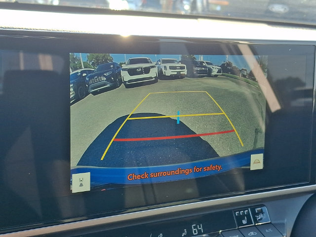 Used 2025 Toyota Camry XSE FWD image 17