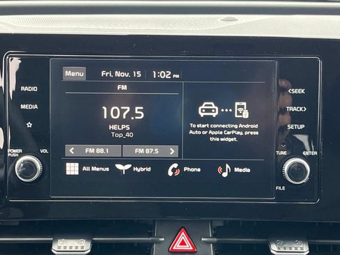 New 2025 Kia Sportage LX image 17