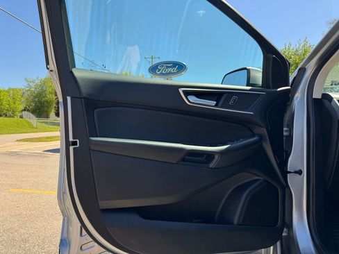 Used 2024 Ford Edge SEL w/ Convenience Package AWD/4WD image 17