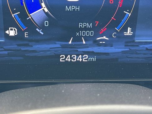 Used 2025 Chevrolet Tahoe LT AWD/4WD image 30