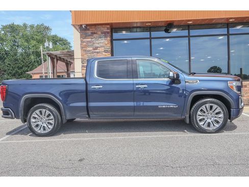 Used 2020 GMC Sierra 1500 Denali w/ Denali Ultimate Package AWD/4WD image 2