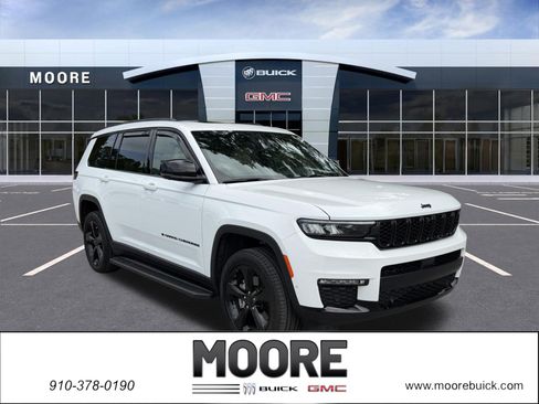 Used 2025 Jeep Grand Cherokee L Limited w/ Luxury Tech Group II AWD/4WD image 1