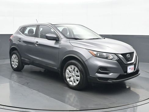 Used 2020 Nissan Rogue Sport S image 9