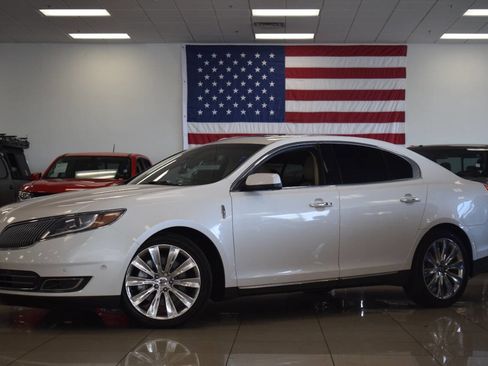 Used 2013 Lincoln MKS AWD image 12