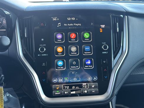 Used 2025 Subaru Outback Premium w/ Popular Package #1A image 32