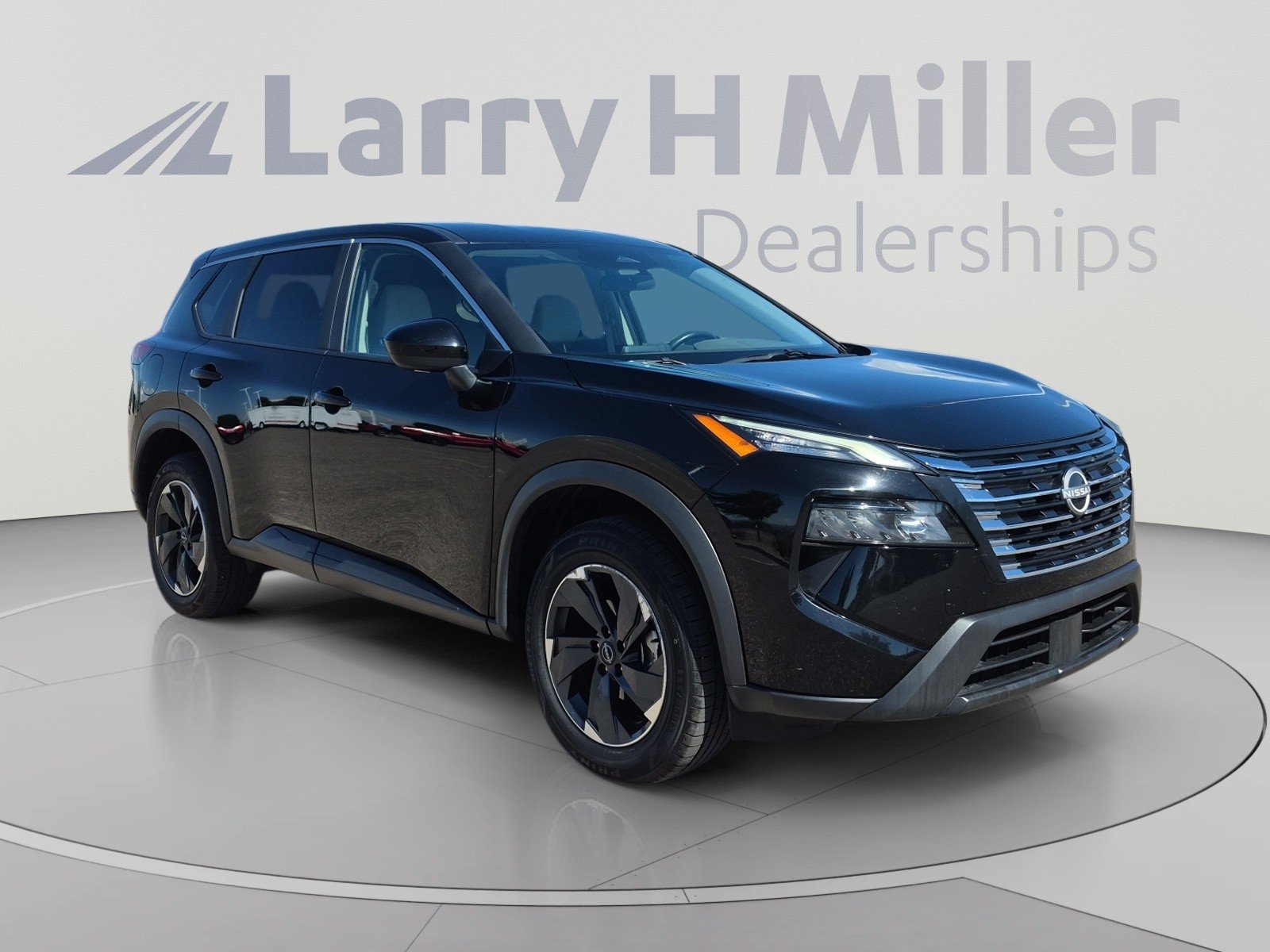 Used 2025 Nissan Rogue SV AWD/4WD image 6