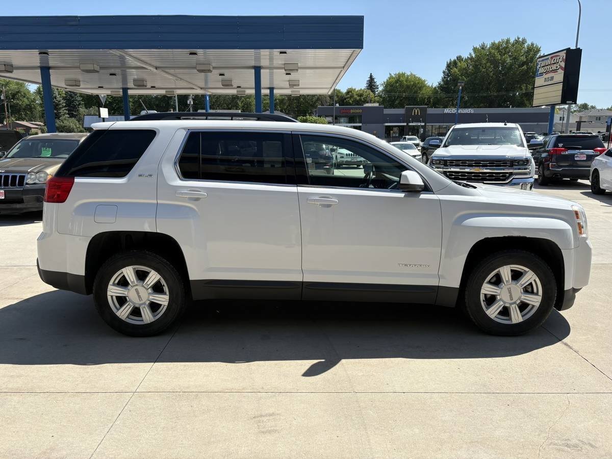 Used 2015 GMC Terrain SLE AWD/4WD image 5