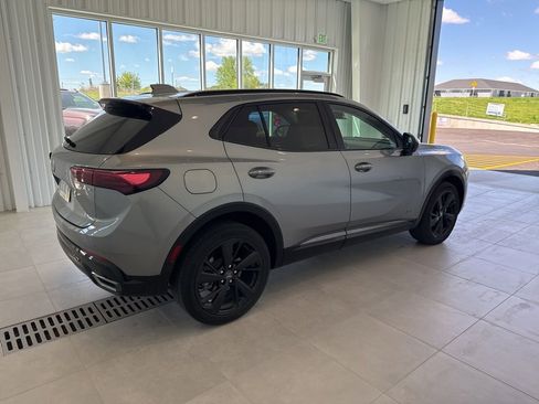 Used 2024 Buick Envision Sport Touring AWD/4WD image 4