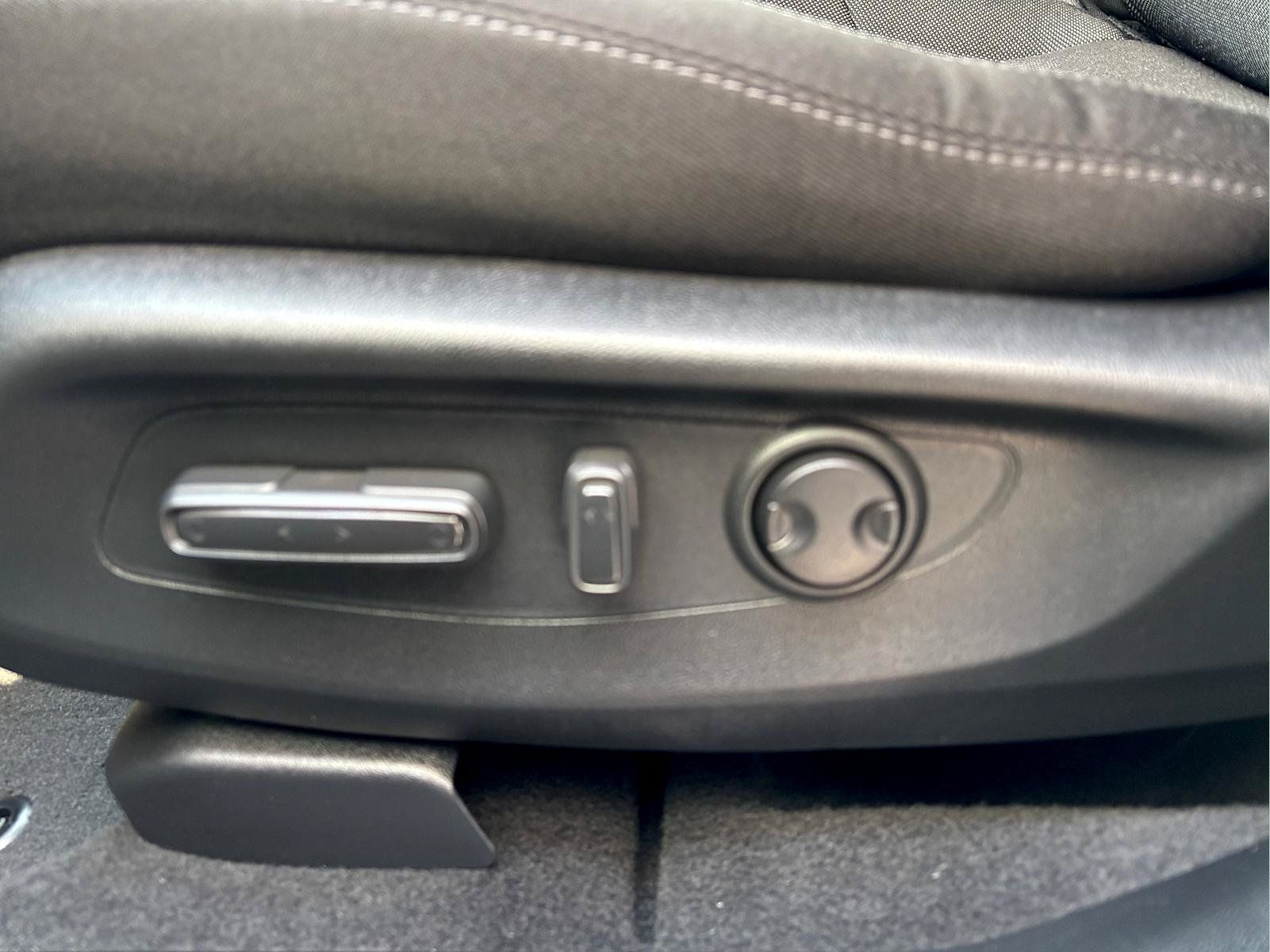 Certified 2026 Honda CR-V EX image 13