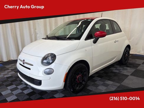 Used 2015 FIAT 500 Pop FWD image 1