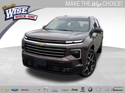Certified 2025 Chevrolet Traverse High Country w/ LPO, Cargo Package