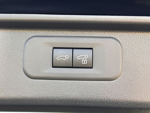 Used 2026 Toyota Grand Highlander AWD Hybrid image 31
